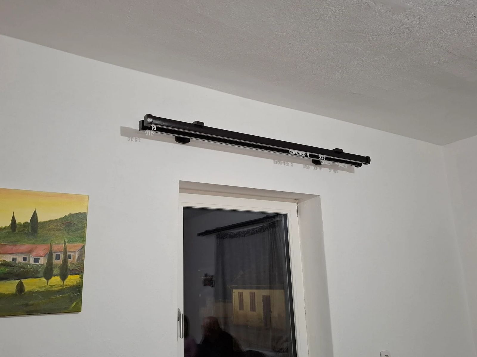 Domov zakaznika s garnyzi Domino